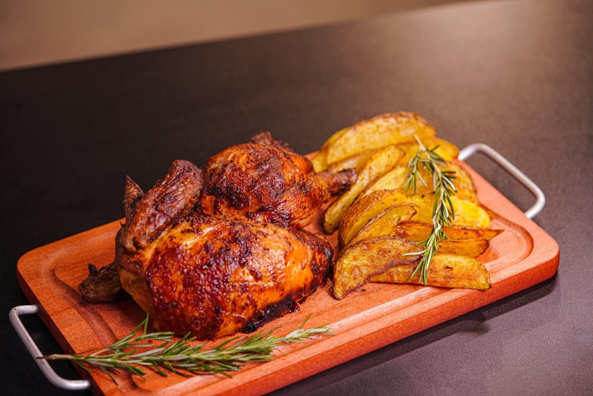 Frango Carioca Galeteria & Churrascaria-3